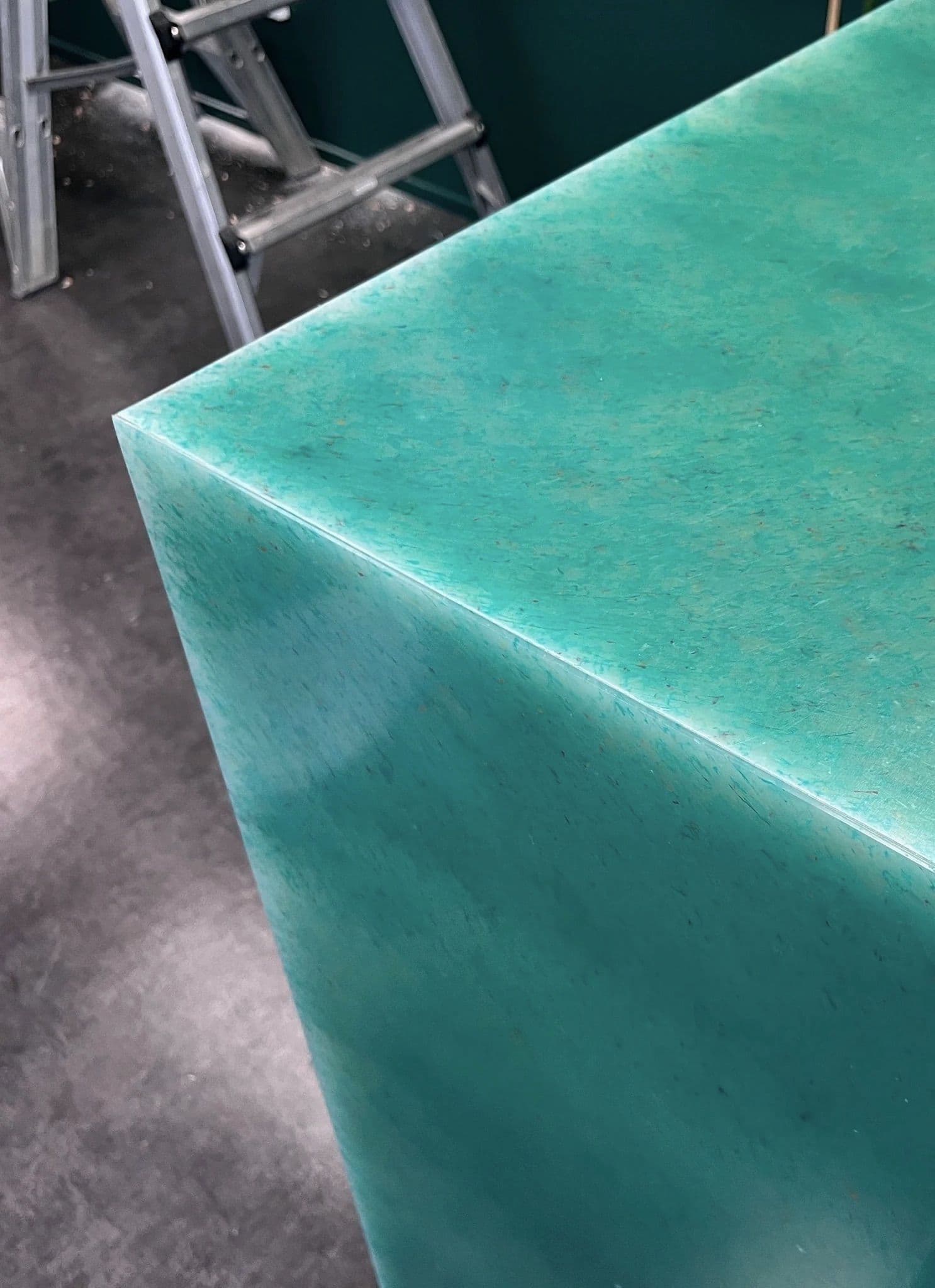 Cleanstone Table Detail